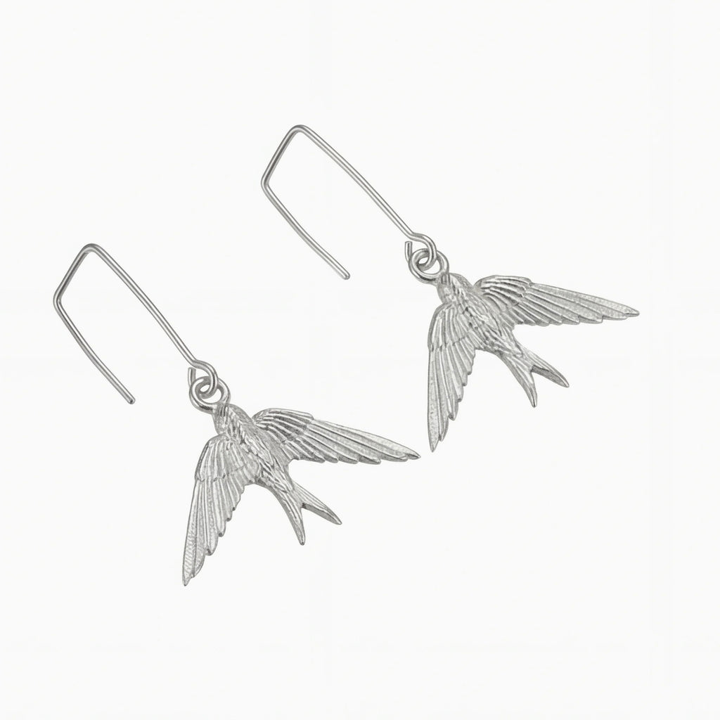 雙面雕刻燕子耳環