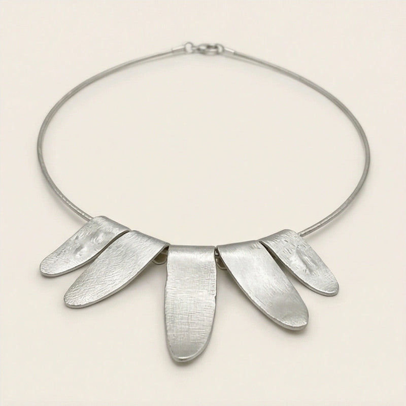 不刻意雕琢完美